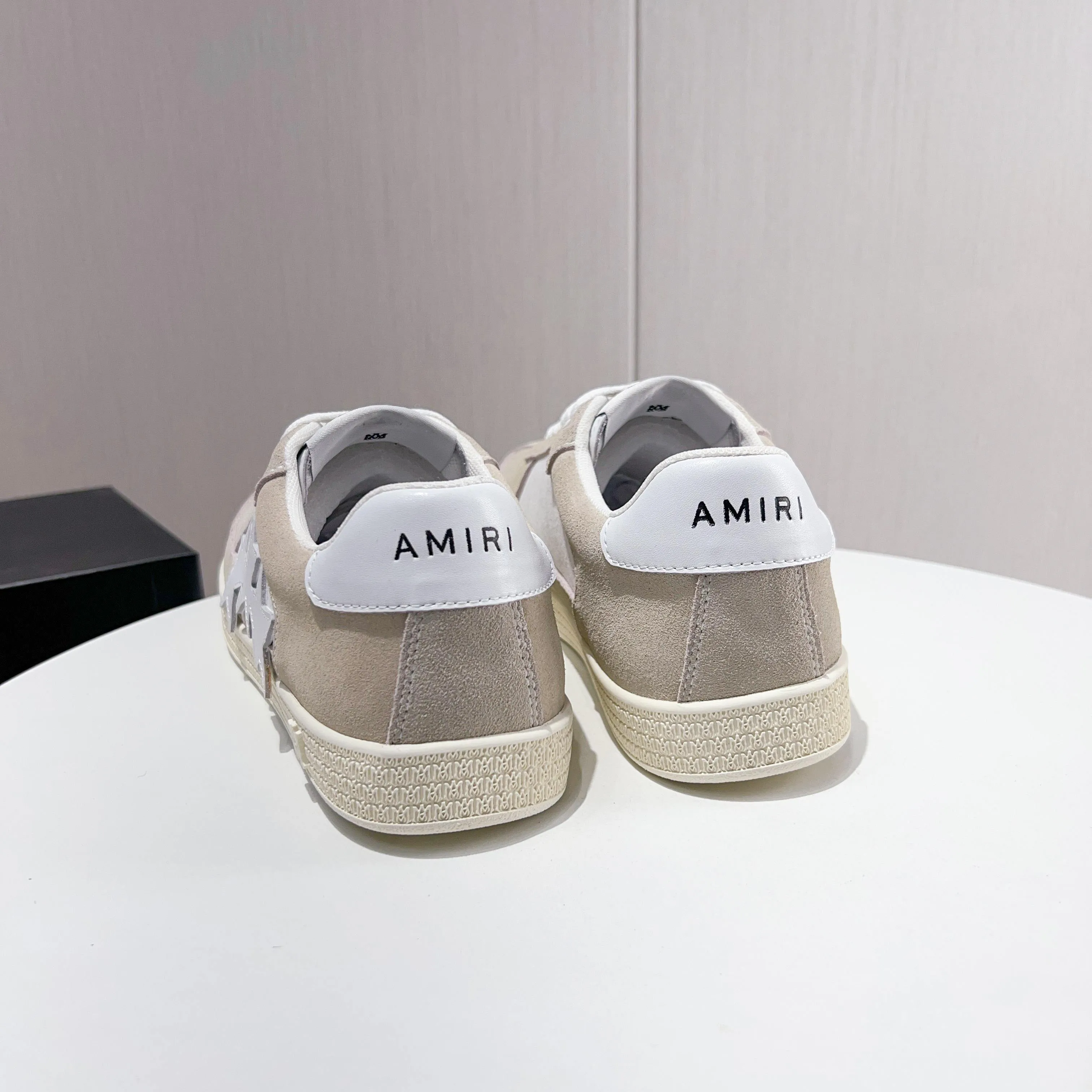 Men's shoes 💰420 [New style] 🌲🌲Balmain - New Amiri trendy shoes, low-top casual sports shoes, the same style as celebrities, made of selected pebbled cowhide and frosted cowhide, original outsole, comfortable on the feet, high-end workmanship, welcome to buy. Size: 39-45 (46 customized)